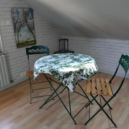 Apartmán La Tourterelle La Rivière-Saint-Sauveur Exteriér fotografie